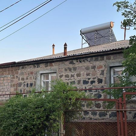 B&B Ruzan Yeghegnadzor ภายนอก รูปภาพ