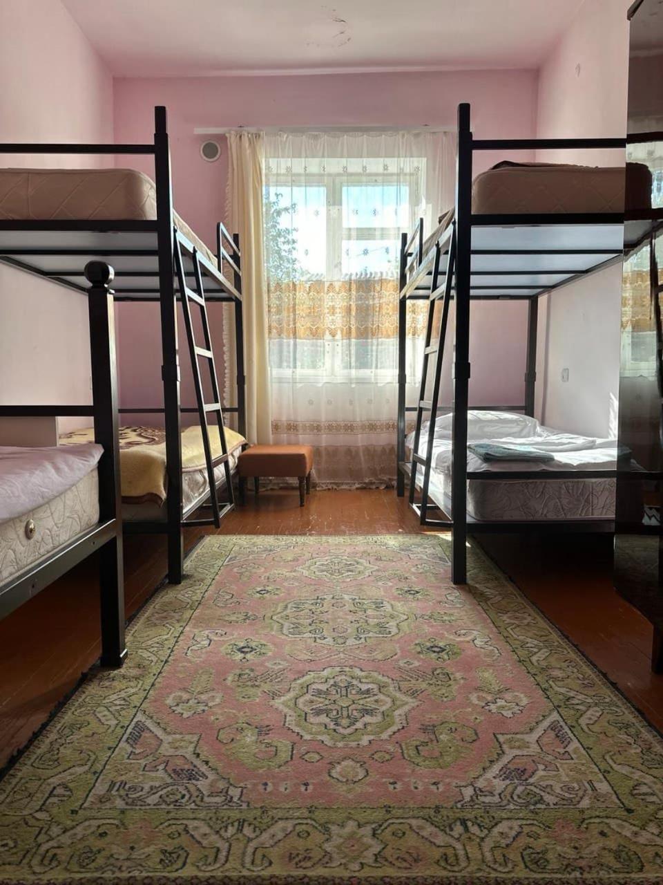 B&B Ruzan Yeghegnadzor ภายนอก รูปภาพ